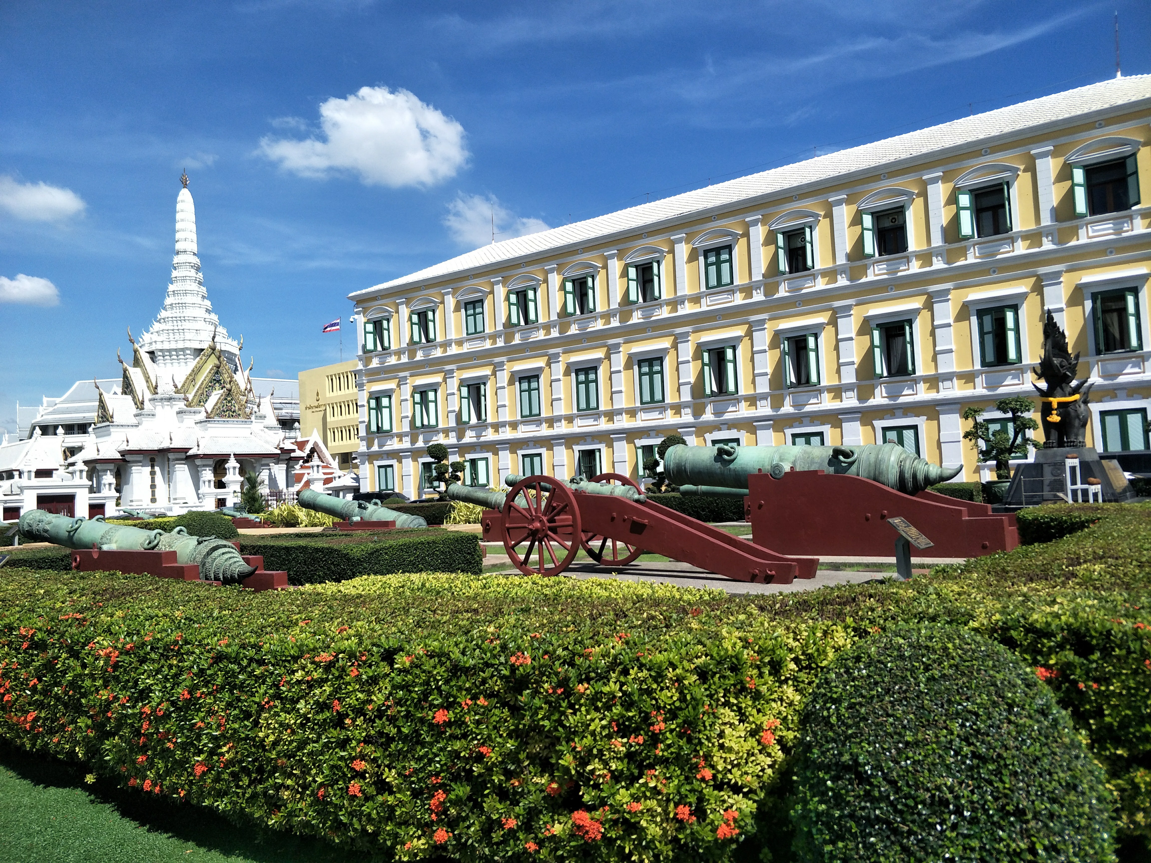 皇家田广场（Sanam Luang · สนามหลวง）